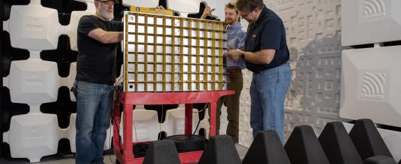 Adaptive Phased Array Antenna 