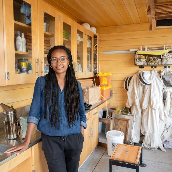 Janelle Dunlap is the new beekeeper in residence for Georgia Tech's Urban Honey Bee Project. Photo by Allison Carter. 
